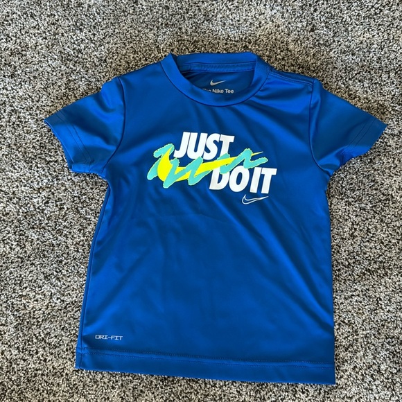 Nike Toddler Boys DriFit Tee ( Size 3T ) - Picture 1 of 5